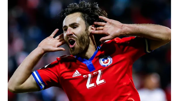 Ben Brereton Díaz entrenó como titular y llena de esperanza a Chile.