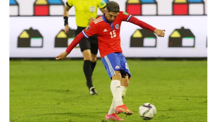 Diego Valdés ha tenido destacadas participaciones en la Roja de Martín Lasarte.