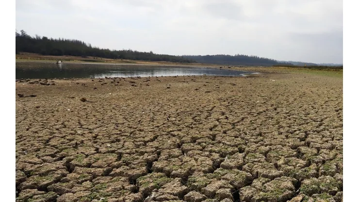 Gobierno evalúa decretar Estado de Catástrofe por emergencia hídrica