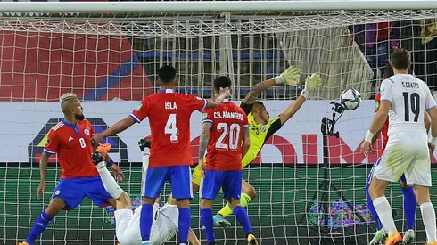 La selección chilena cayó ante Uruguay en Santiago y quedó eliminada del Mundial de Qatar 2022