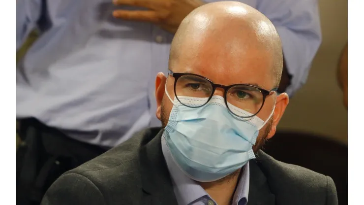 Giorgio Jackson y las nuevas ayudas del Gobierno