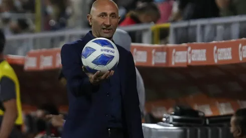 Cristián Paulucci vive su hora más complicada en la UC.