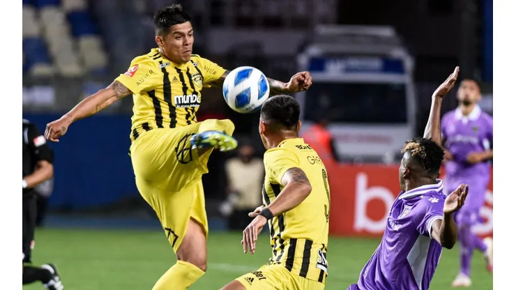 Fernández Vial se impuso ante Deportes Concepción en la Copa Chile.