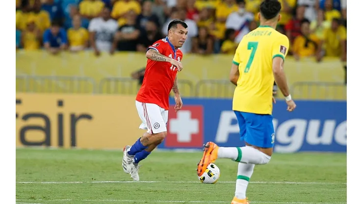 Gary Medel hizo un mea culpa por las derrota en Brasil y las Eliminatorias en general.
