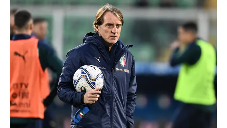 El técnico Roberto Mancini quedó con el corazón roto tras la eliminación de último minuto de Italia para el Mundial de Qatar 2022.