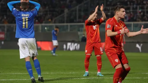 Macedonia dio el golpe