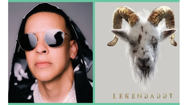 Daddy Yankee junto a la portada de Legendaddy su último disco.