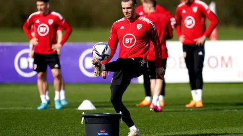 Gareth Bale espera llevar a Gales al Mundial de Qatar 2022.