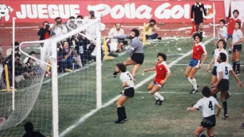 Jorge Aravena recordó el tremendo golazo que le hizo a Uruguay.
