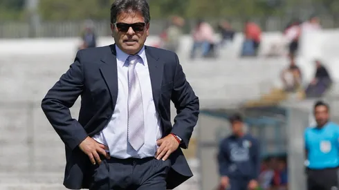 El DT wanderino es resistido por la hinchada.
