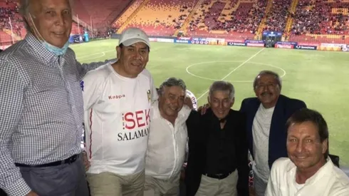 Las leyendas hispanas presenciaron el duelo ante los de Chillán.