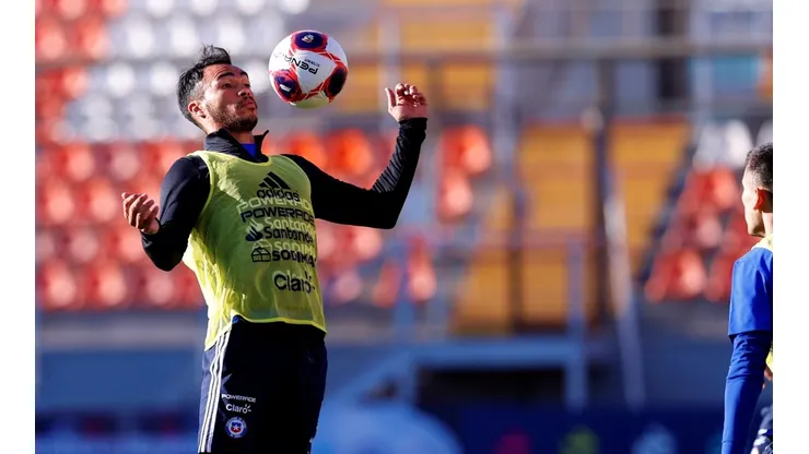 Gabriel Suazo tuvo una positiva actuación ante Argentina y Bolivia en la última fecha de las Eliminatorias Sudamericanas para Qatar 2022