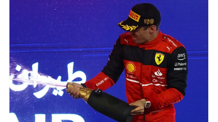 Leclerc festeja el triunfo en el inicio de año de la Fórmula 1
