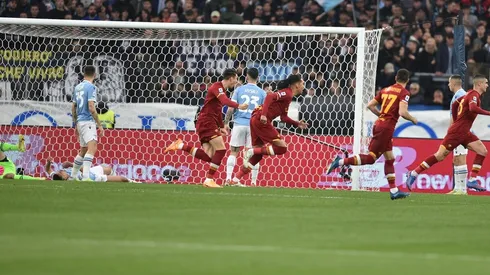 Triunfo de Roma contra Lazio en el clásico de la capital en Serie A.