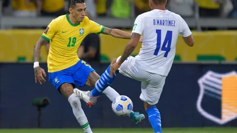 Raphinha puede no estar en el partido entre Brasil y Chile por las Eliminatorias Sudamericanas.