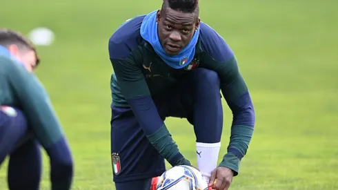 Mario Balotelli se queda sin la posibilidad de jugar el repechaje.