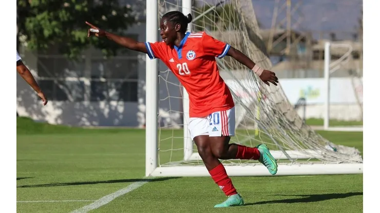 La Roja Fem Sub 20 ruega por la nacionalización de Mary Valencia