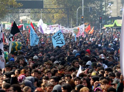 Estudiantes piden aumentar el monto de la Tarjeta Junaeb ¿Por qué y cuál es el monto actual?