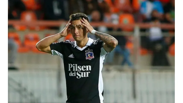 Zavala y su cara de amargura tras pegarle al palo