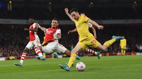 Diogo Jota abrió la cuenta y encaminó una victoria fundamental para Liverpool.