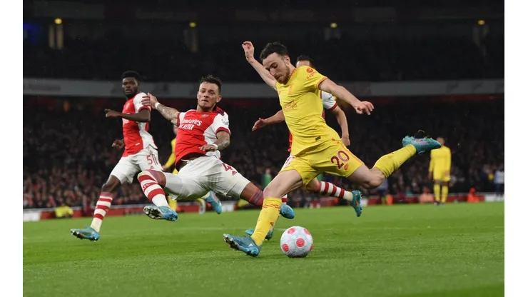 Diogo Jota abrió la cuenta y encaminó una victoria fundamental para Liverpool.