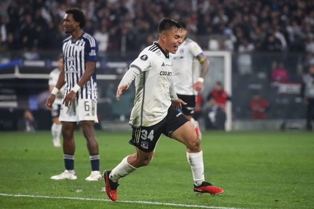 Colo Colo venció por 1 a 0 a Junior de Barranquilla en la ida y se juega la clasificación en Copa Libertadores en Colombia. Foto: Photosport.