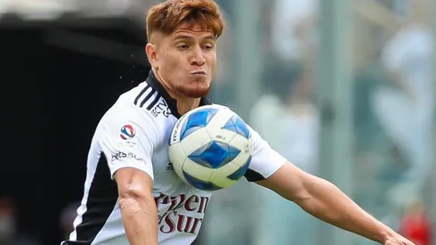 Leonardo Gil comandará el mediocampo de Colo Colo ante Antofagasta.
