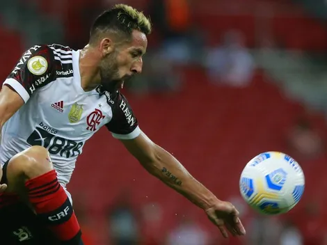 Respaldo absoluto a Isla en Brasil: es de los más profesionales en Flamengo
