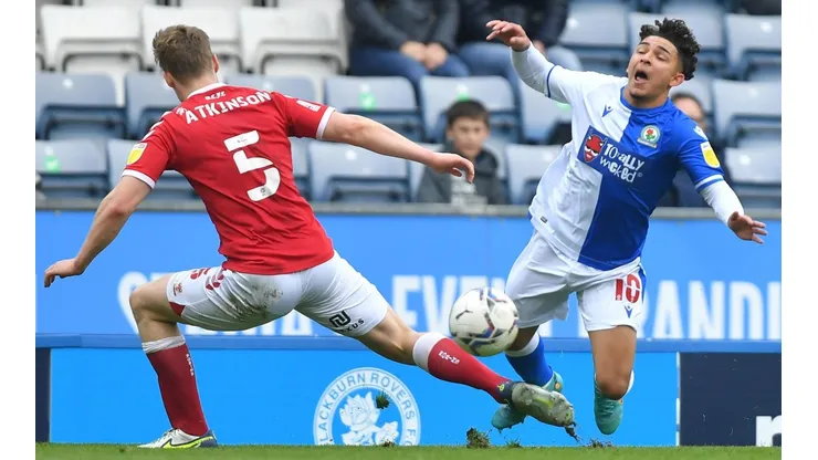 Blackburn Rovers sigue extrañando a Ben Brereton Díaz
