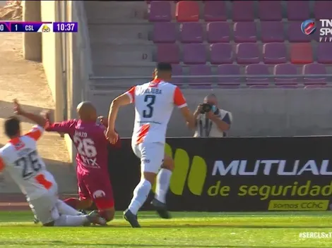 El penal que inventa Chupete Suazo y que el VAR lo echa al agua