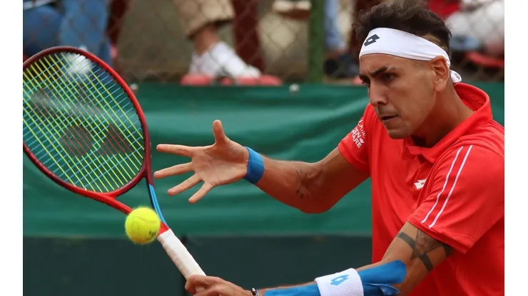 Alejandro Tabilo sigue firme
