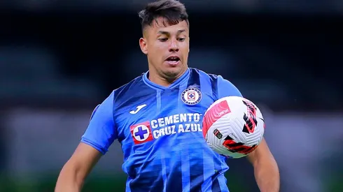 Iván Morales participó en triunfo del Cruz Azul en Concachampions, pero sigue sin anotar