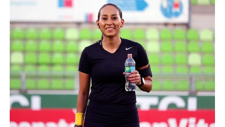 Cindy Nahuelcoy es la primera árbitra chilena en Copa Sudamericana