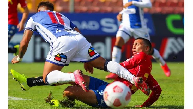 Hispanos y Pumas se enfrentan este jueves en Santa Laura.