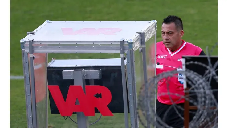 Castrilli aspira a que los árbitros mejores su rendimiento sin el VAR
