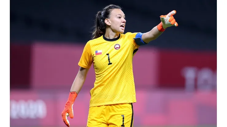 Tiane ruega por la profesionalización del futfem en Chile