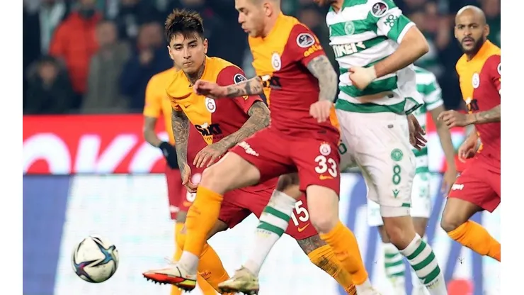 Erick Pulgar va por el gran golpe ante Barcelona