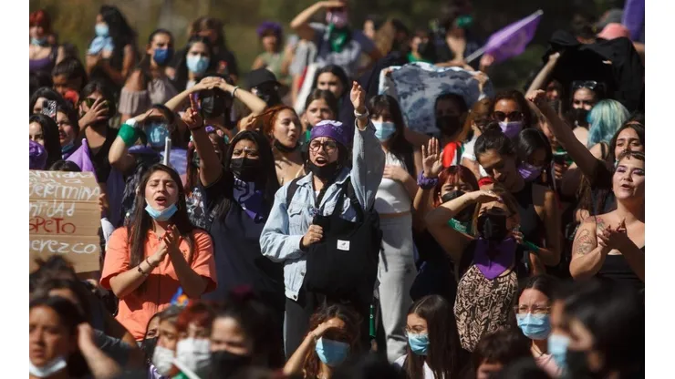 Chile celebra el 8M a días de iniciar su primer Gobierno feminista
