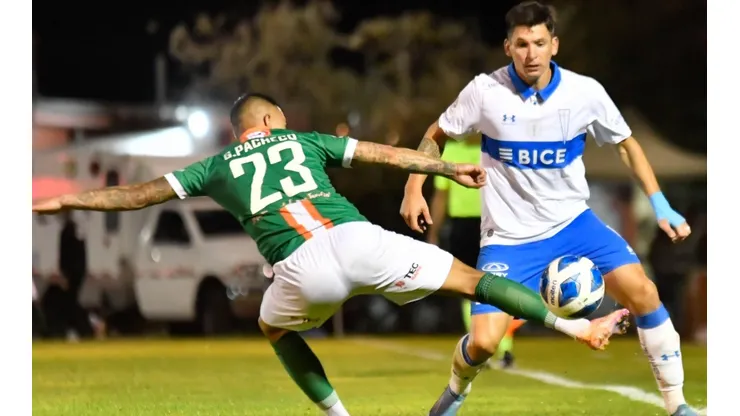 Universidad Católica viene de caer ante Cobresal en El Salvador