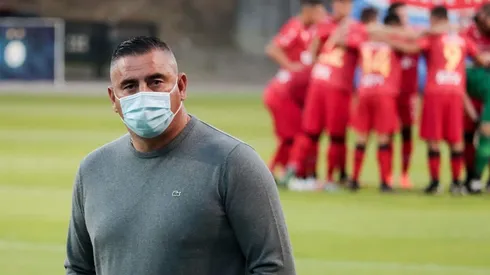 Jaime García siempre reúne a los jugadores en la cancha después de los partidos
