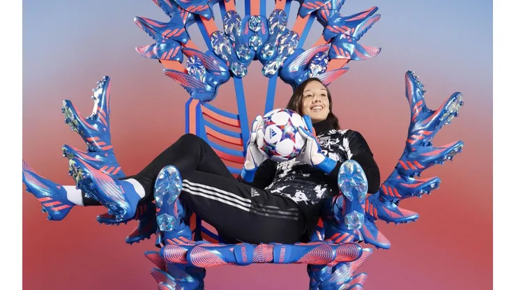 La gran Tiane Endler da el vamos a RedGol fem