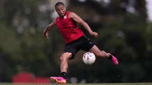 Leandro Benegas tuvo su estreno goleador en Independiente