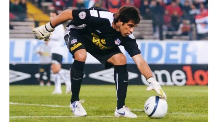Claudio Bravo fue un hincha más en el triunfo de Colo Colo frente a la U