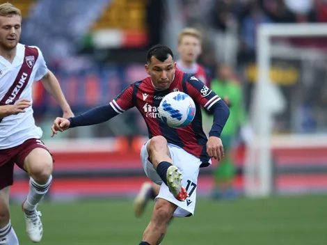 Medel amonestado y reemplazado en empate del Bologna