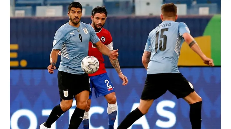 Listado de reservados de Uruguay para trascendental partido de la selección chilena.