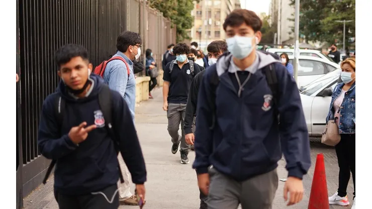Revisa el protocolo de aislamiento si hay contagios COVID-19 en colegios