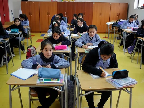 ¿Quiénes recibirán los útiles escolares Junaeb y dónde se entregarán?