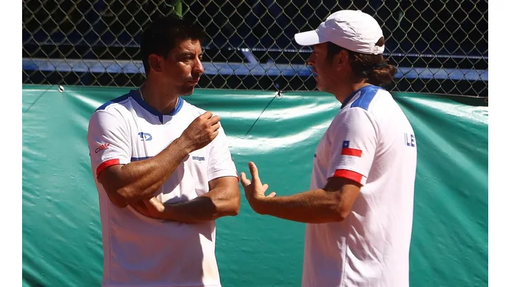 Jorge Aguilar y Nicolás Massú preparan a los jugadore chilenos para duelo ante Eslovenia.