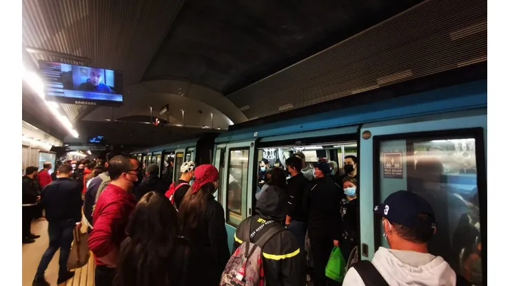 Horario de cierre Metro de Santiago