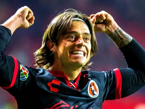 Montecinos se sube a la moto y anota su primer gol en la Liga MX